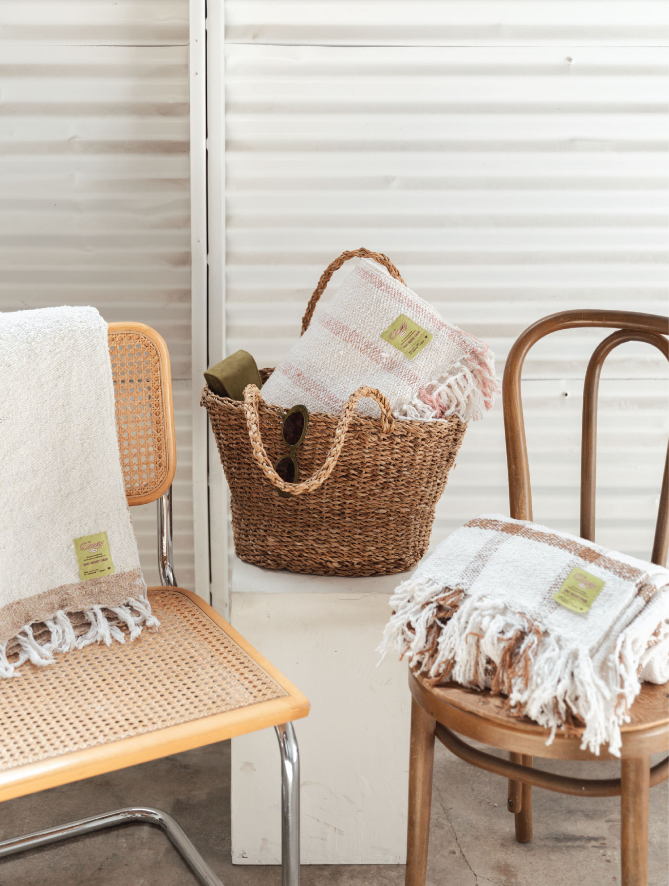 06. THE SUNDREAM X CANARY BLANKET